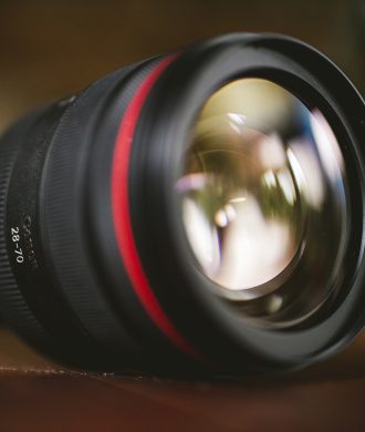 Canon 28-70 f/2 Lens Review // The Heaviest All Purpose Lens, Ever?