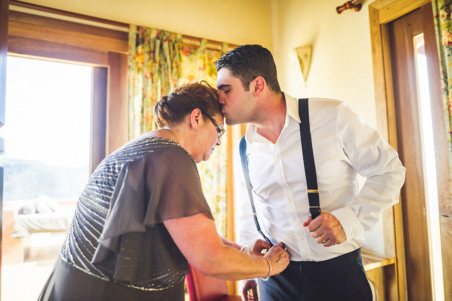 storyboard041 groom and his mother