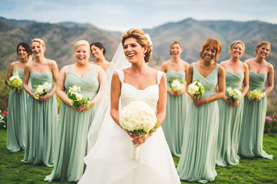 storyboard094 bridal party candid portraits